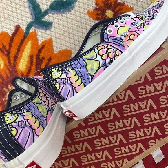 Vans Authentic 44 Dx
(Anahmfcty)Prsngtogvggspt
VNOA54F29GR
WMNS sneakers - Picture 15 of 16